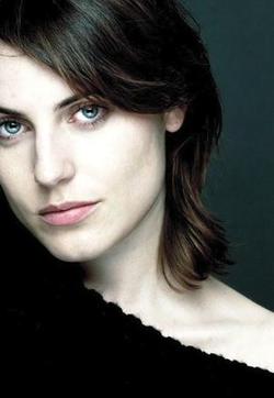 475779-600full_antje_traue_large_s.jpg