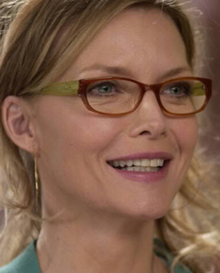 Michelle Pfeiffer.jpg