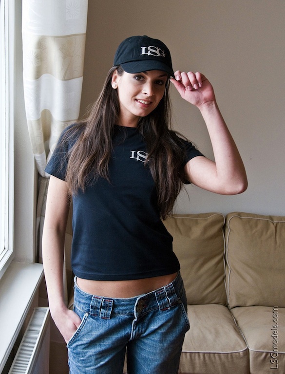 LucyL2486.jpg