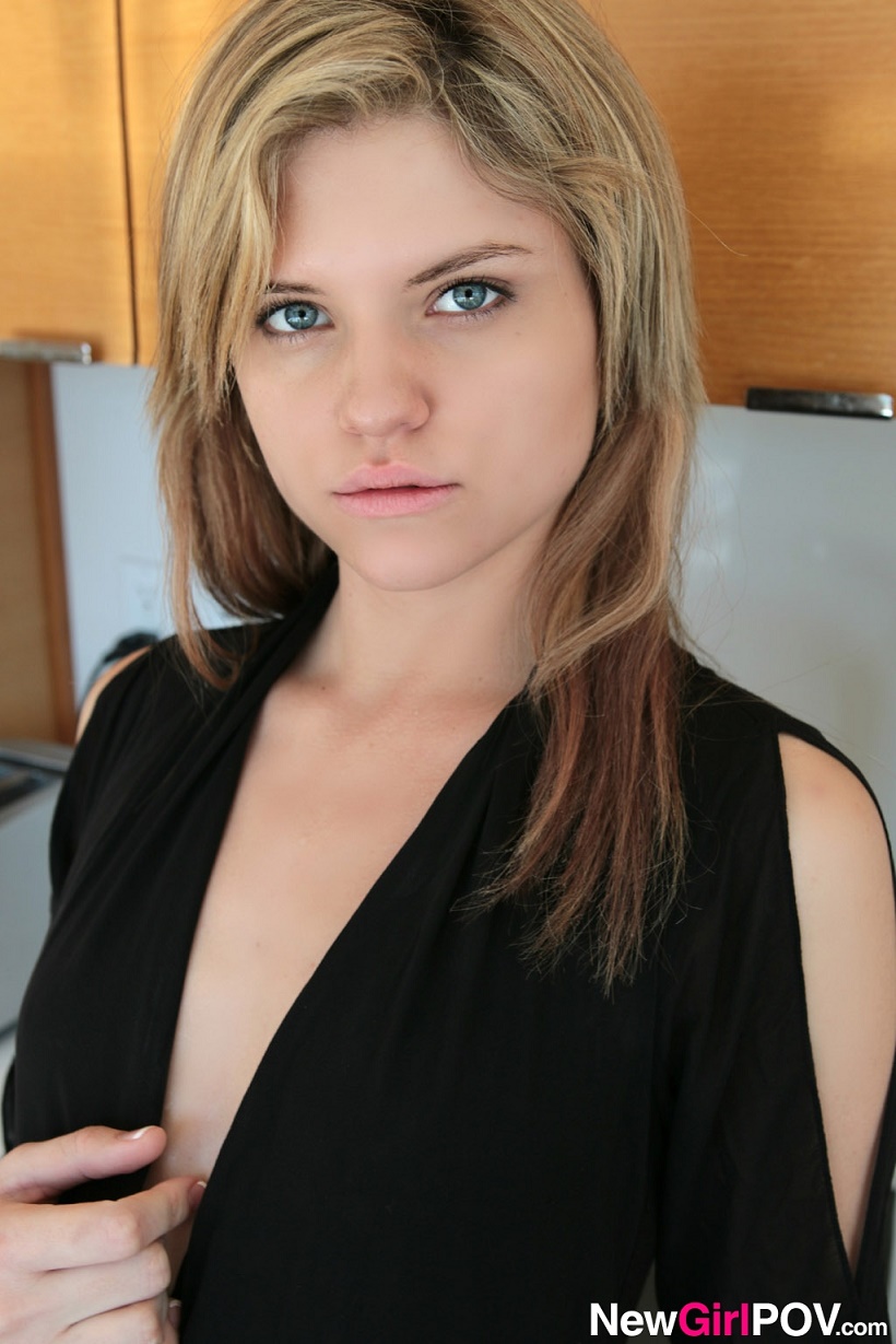 ed07scarletlbd.jpg