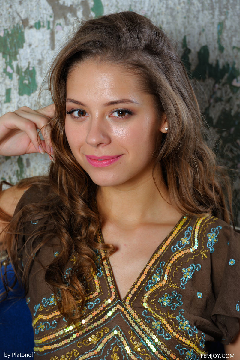 femjoy_7092821_002.jpg