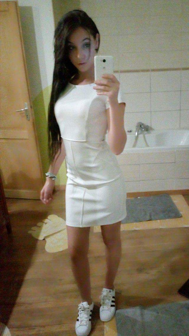 Kimber Delice 2017 2.jpg