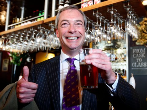 nigel-farage-beer-brexit-thumbs-up.jpg