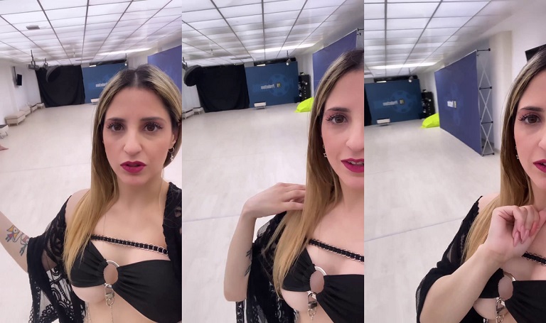 DivinaMaruu_b.jpg