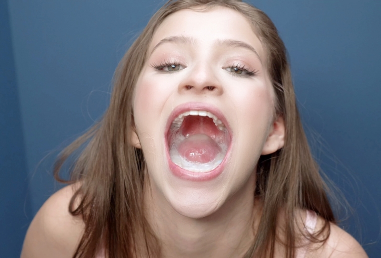 Molly Smithx GH 4.jpg
