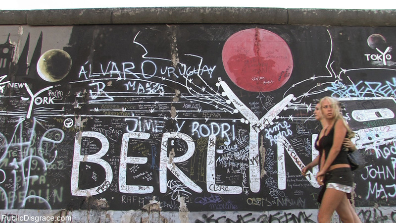 Walking 2 Berlin!.jpg
