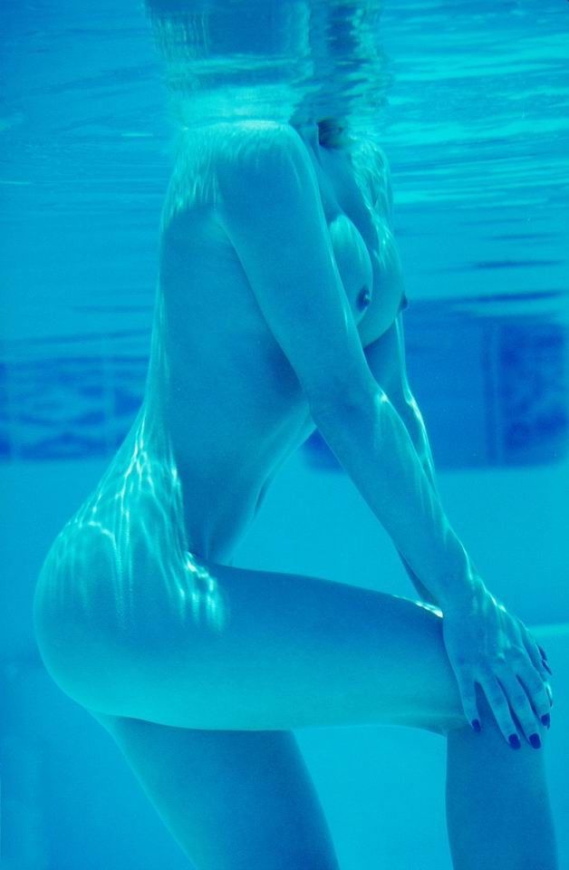 mysterybabe_EBI2.jpg