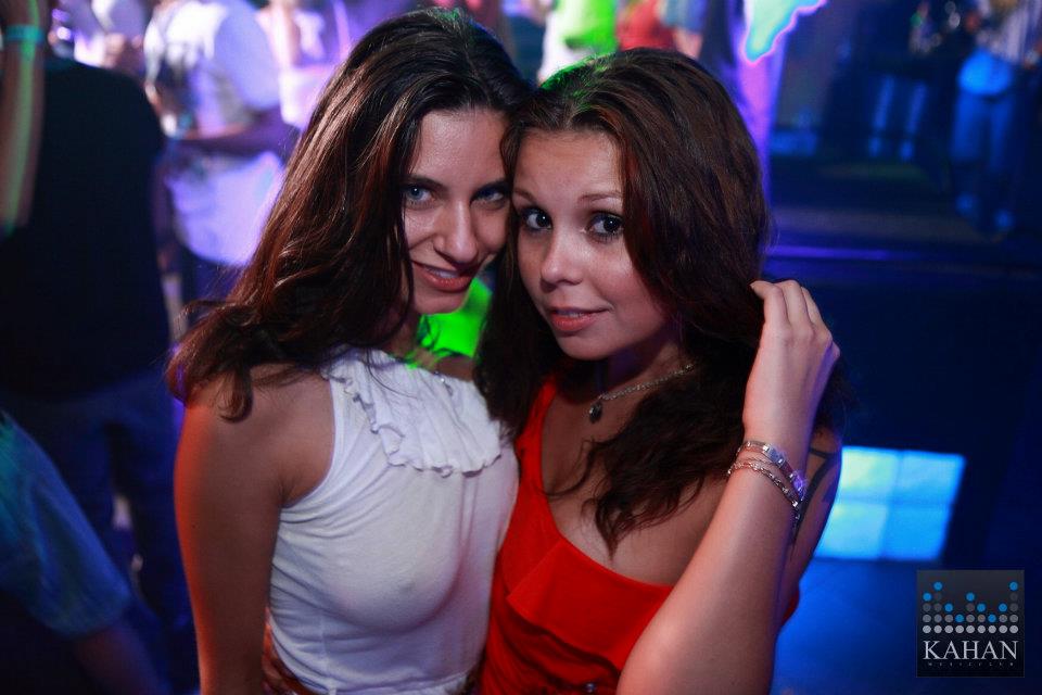 Renata & Martina.jpg