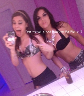 The-twins Carolina and Laurita.jpg